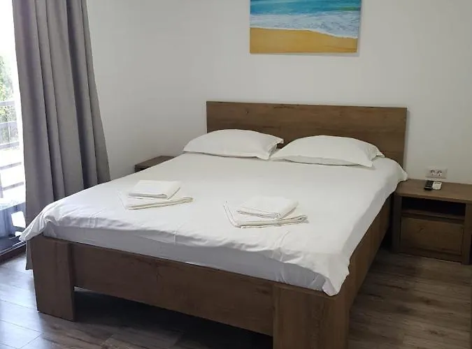 La Matache エフォリエ・ノルド